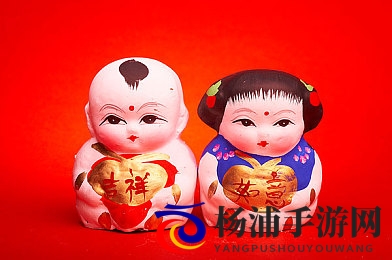 男生把困困放到女生困困里面|青春关怀的温暖传递新方式-1