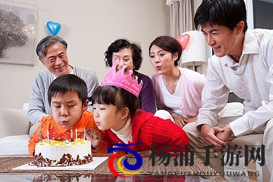 校花被带到惩罚室打屁股|校园惩戒引发管理与关怀的深思-2