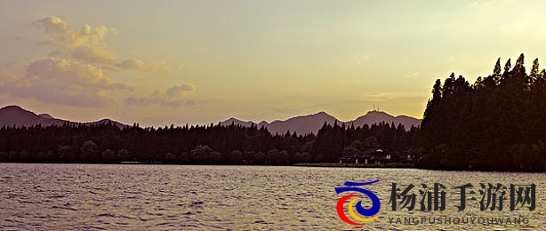 老师穿旗袍被c到高潮|教师身着旗袍引发极致快感-2