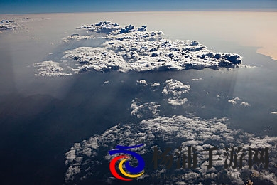 军人全身脱精光自慰|士兵完全裸露进行私密行为示意-3