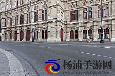 男生被强行扒开腿玩J|游戏创新与伦理边界的激烈碰撞-2