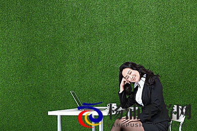 侧妃撅着光屁股让客人玩弄|侧妃裸露身躯任宾客享娱-2