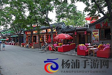 我故意没有穿内裤让别人看口述|公众表达自由与社会责任的微妙平衡-1