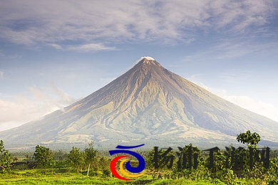 一面亲上边一边摸下边|同时轻吻额头和侧脸的温柔时刻-1