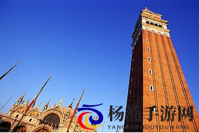 香港四眼捆绑李梓熙|娱乐圈隐私危机引发行业深思-1