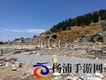 迷晕体育生Gay呻吟XXX|虚拟世界新突破引发文化讨论