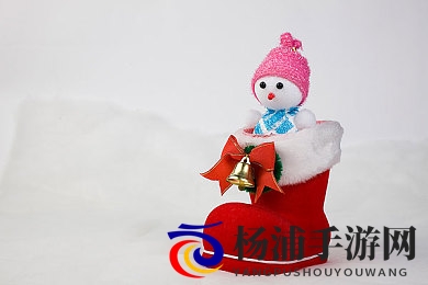 羞羞 喷水自慰A片游戏|羞涩互动湿润娱乐体验-1