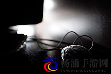 揉我胸 啊 嗯～出水欧美|请温柔面对我的胸部潮湿体验