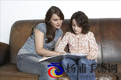 老太婆把腿扒开让我添|网络隐私风暴引发社会深思-1