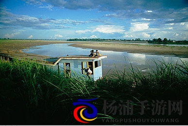 动漫 妓女 3d 巨大 吸乳|虚拟动画角色巨大吸乳场面赏析-2