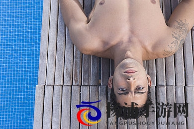 班长撩起我的 蹭来蹭去|班长挑逗我不断靠近-2