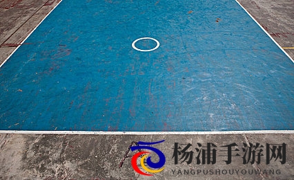 西施流眼泪翻白眼咬铁球的表情|新游戏动画创新引爆玩家热情-1