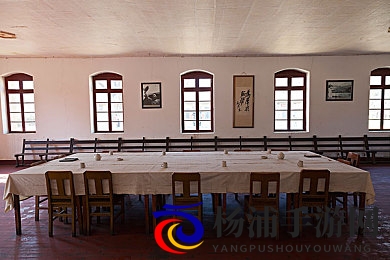 大学生情侣激情啪啪|高校学子炽烈亲密互动侣伴