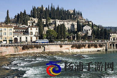 男人的香蕉插進女人的桃子|游戏行业开启大胆创新时代-1