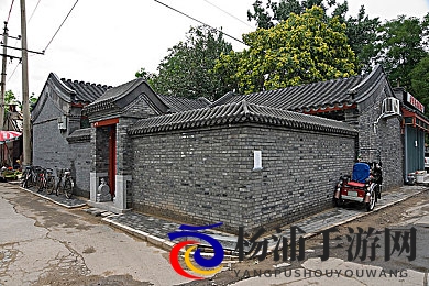 被夫部长侵犯的漂亮人妻|权力边界的阴影引发公众深思-2