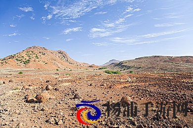 饥渴少妇沟引水电工|渴望激情的少妇引导水电专家-2