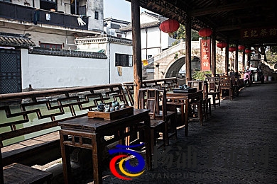 老妇厨房乱婬交|家庭隐私曝光引发的社会思考-2