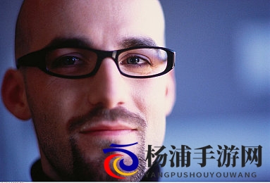 janpan白嫩丰满老师|虚拟角色设计新突破引领游戏未来-3