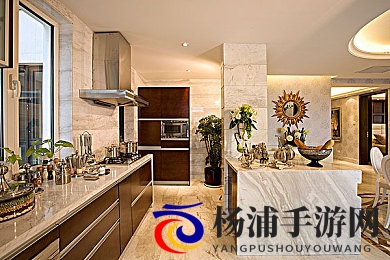 男生女生一起在床上打扑克|温馨娱乐新潮流促进感情与健康-2