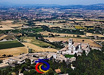 爽 好多水 快 添奶头动漫|创新引领游戏未来多平台多元素融合带来沉浸体验-3