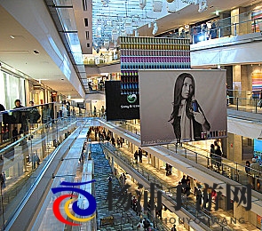 一面亲上边一边摸下边|同时轻吻额头再柔抚身体-2