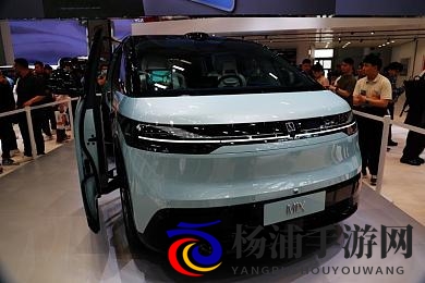 亲妺妺和我裸睡吃我的jiji|引发热议的创新游戏探索家庭与情感深层次